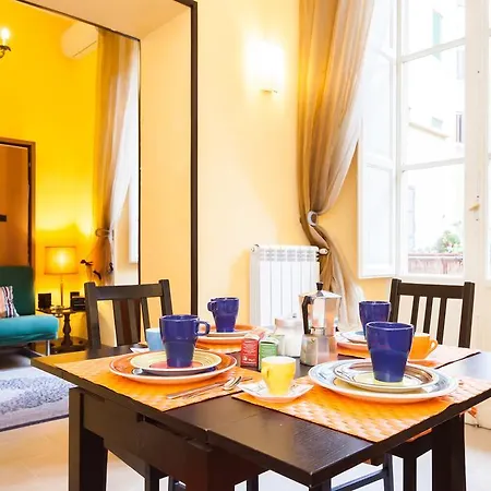 Apartment Domus Monti