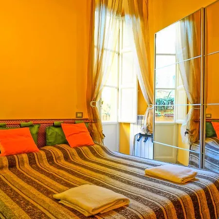Apartment Domus Monti